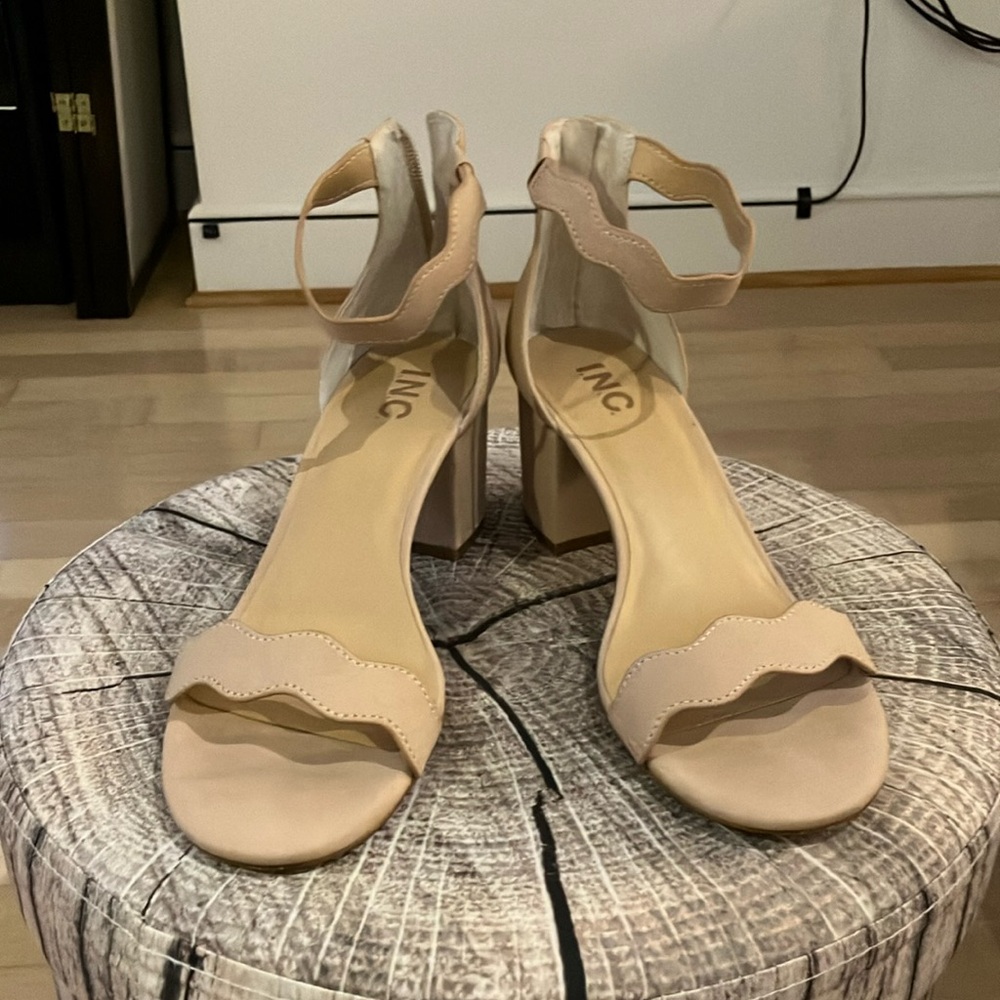 Like new INC International Concepts Cream Heels Block Heel and scalloped detail